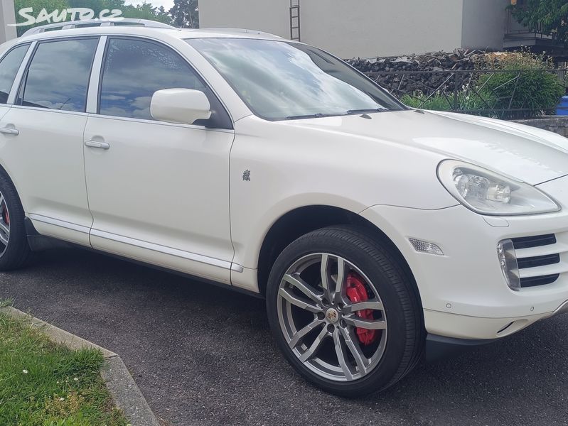Porsche Cayenne, 3.6 4x4 ČR, tažné 2sady kol